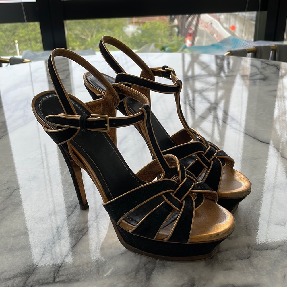 YSL BLACK AND GOLD SUEDE TRIBUTE SANDALS 105 size 39.5